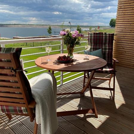 Modernes Apartment Am Hafen Mit Seeblick Grossraeschen Exterior photo