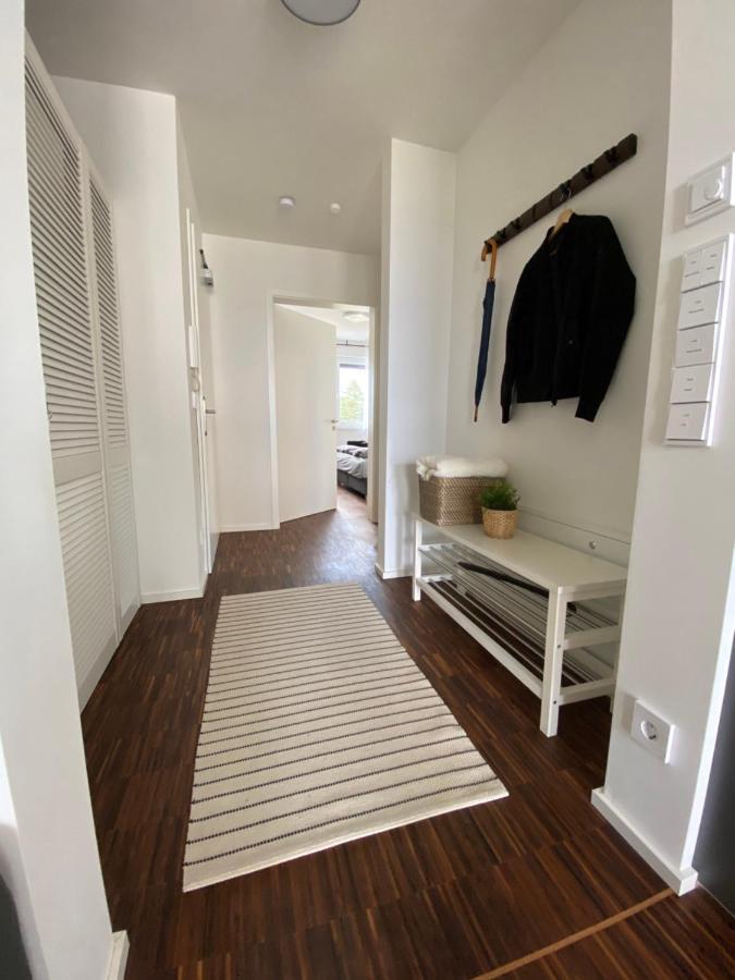 Modernes Apartment Am Hafen Mit Seeblick Grossraeschen Exterior photo